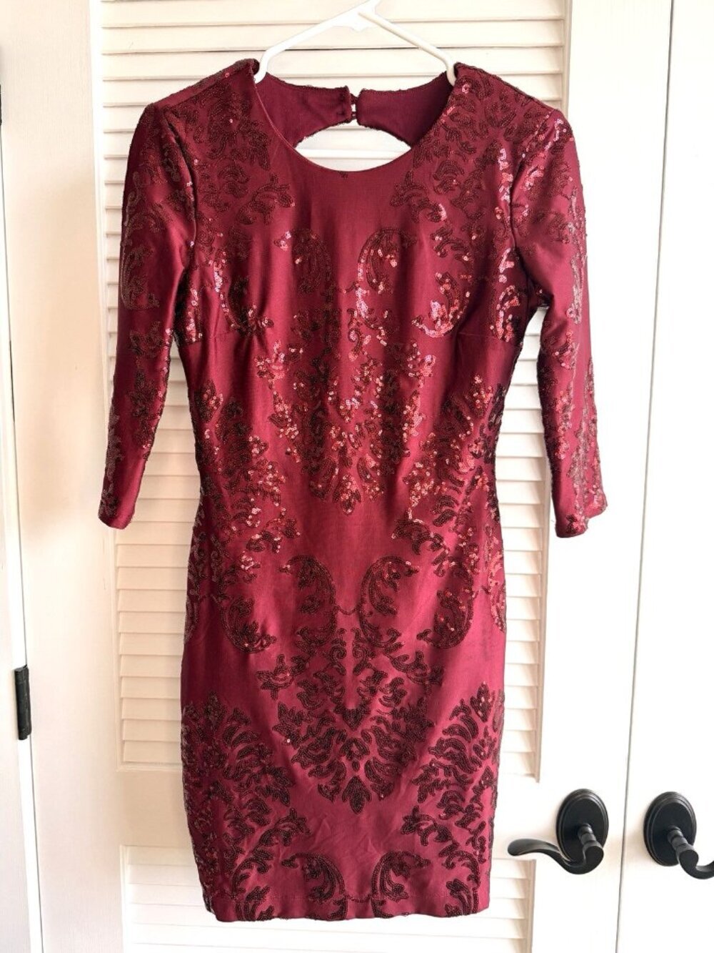 B. Darlin Women’s Juniors 5/6 Burgundy Sequin Bodycon Dress Open Party Cocktail
